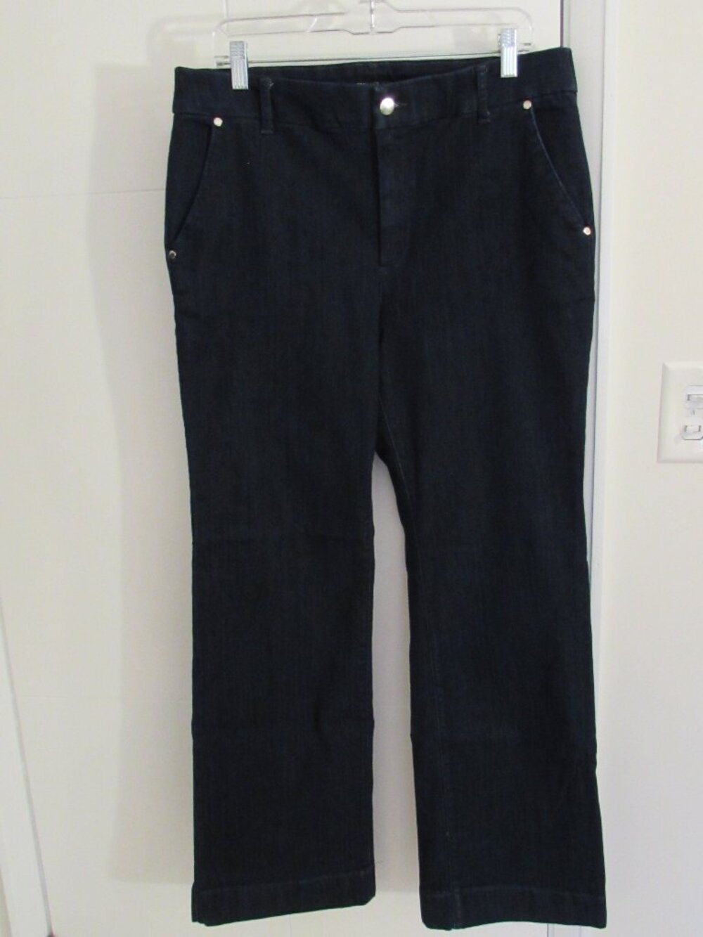 Chico’s Trouser Jean Size 2 Dark Blue Wash High Waisted Flare Pockets